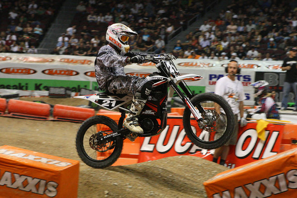 FMX Legend Mike Metzger charging in the Electric Bike Race.